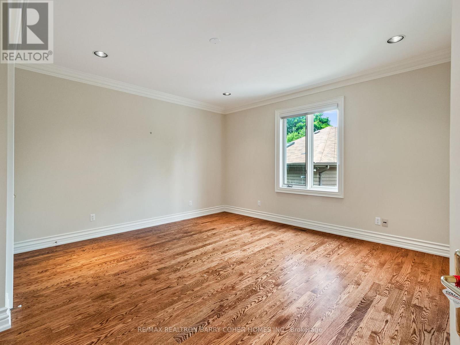17 Paddock Court, Toronto (St. Andrew-Windfields), Ontario  M2L 2A7 - Photo 23 - C12195045