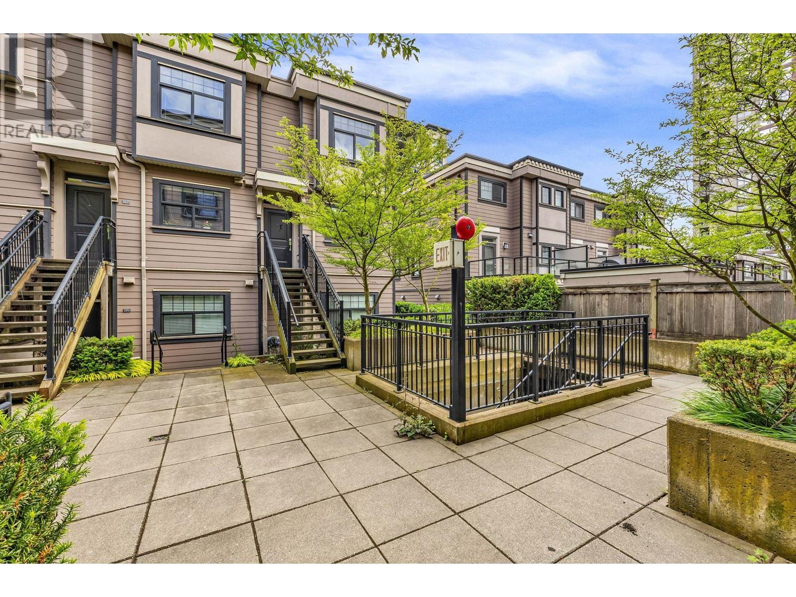 213 828 Royal Avenue, New Westminster, British Columbia  V3M 1J9 - Photo 25 - R3010897