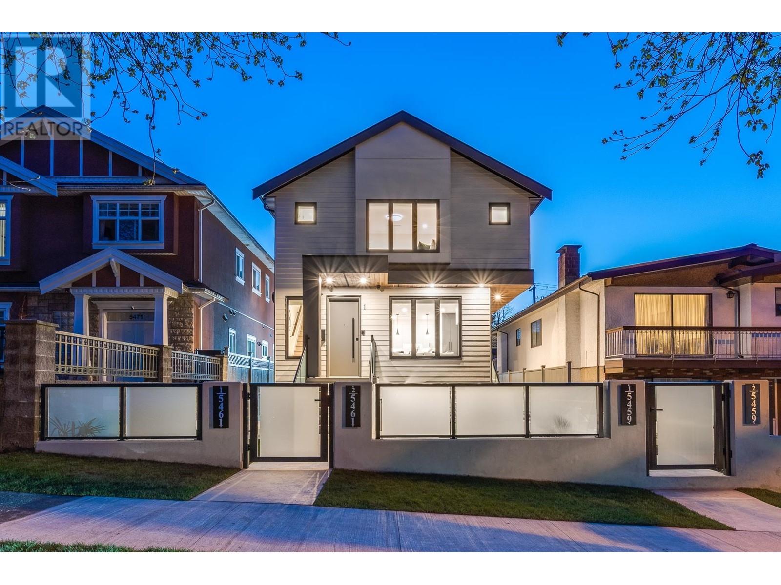 1 5461 RHODES STREET, vancouver, British Columbia