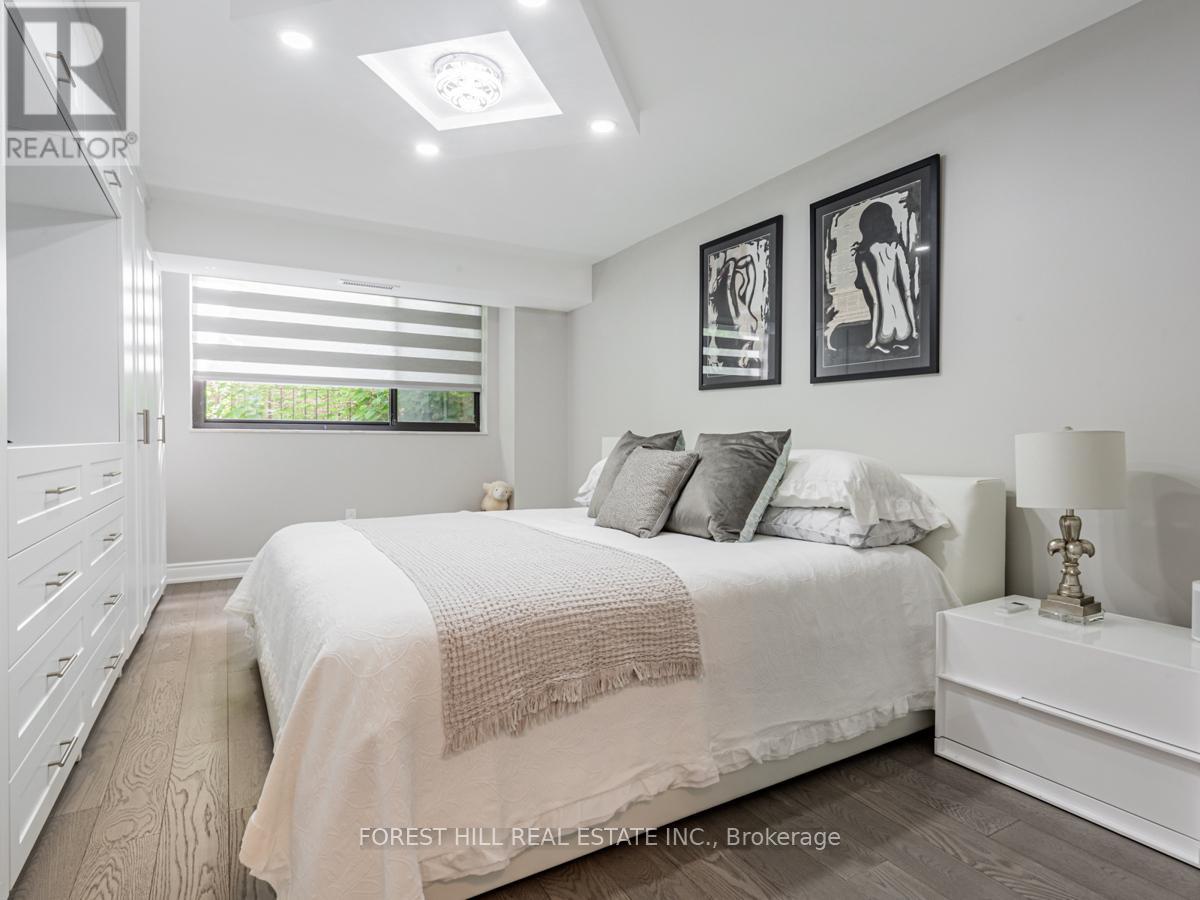 201 - 15 MCMURRICH STREET Toronto (Annex), ON M5R 3M6