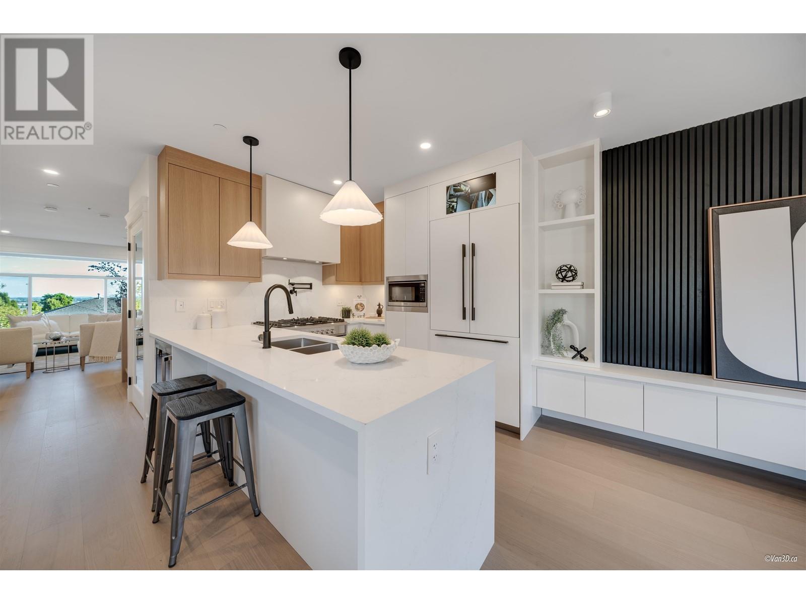 1167 E 63rd Avenue, Vancouver, British Columbia  V5X 2L3 - Photo 3 - R3010955