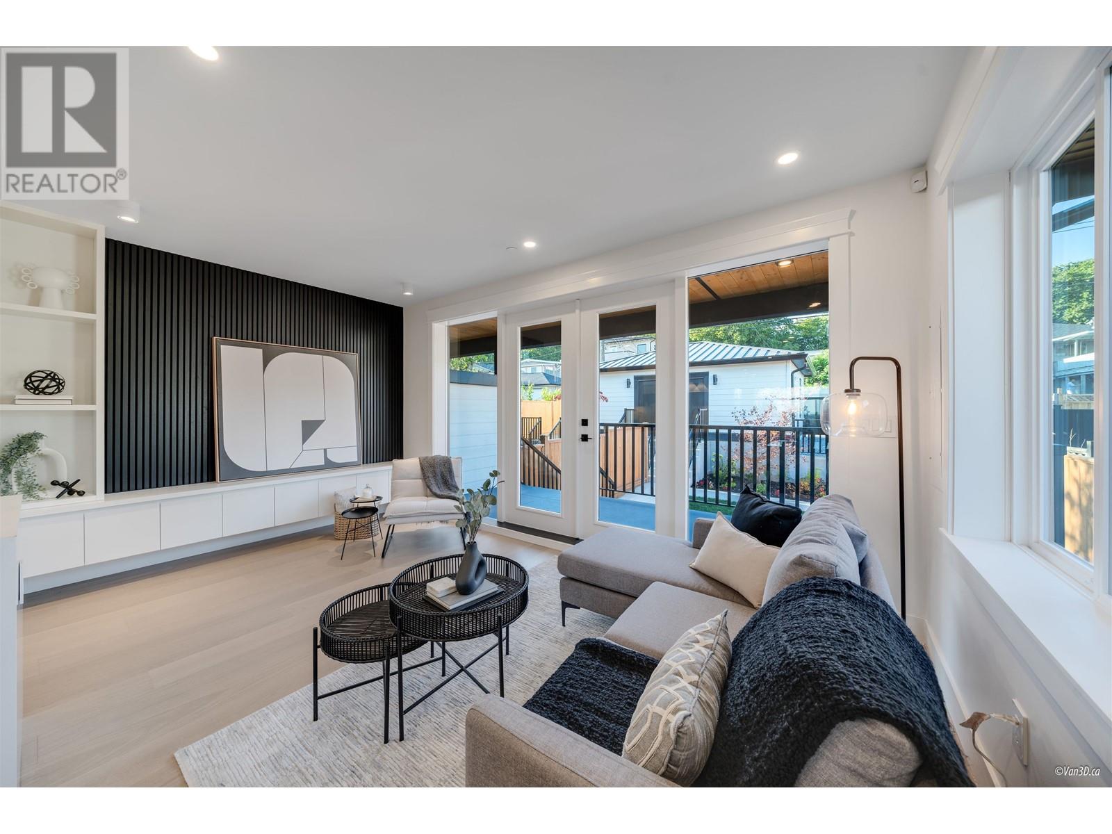1167 E 63rd Avenue, Vancouver, British Columbia  V5X 2L3 - Photo 9 - R3010955