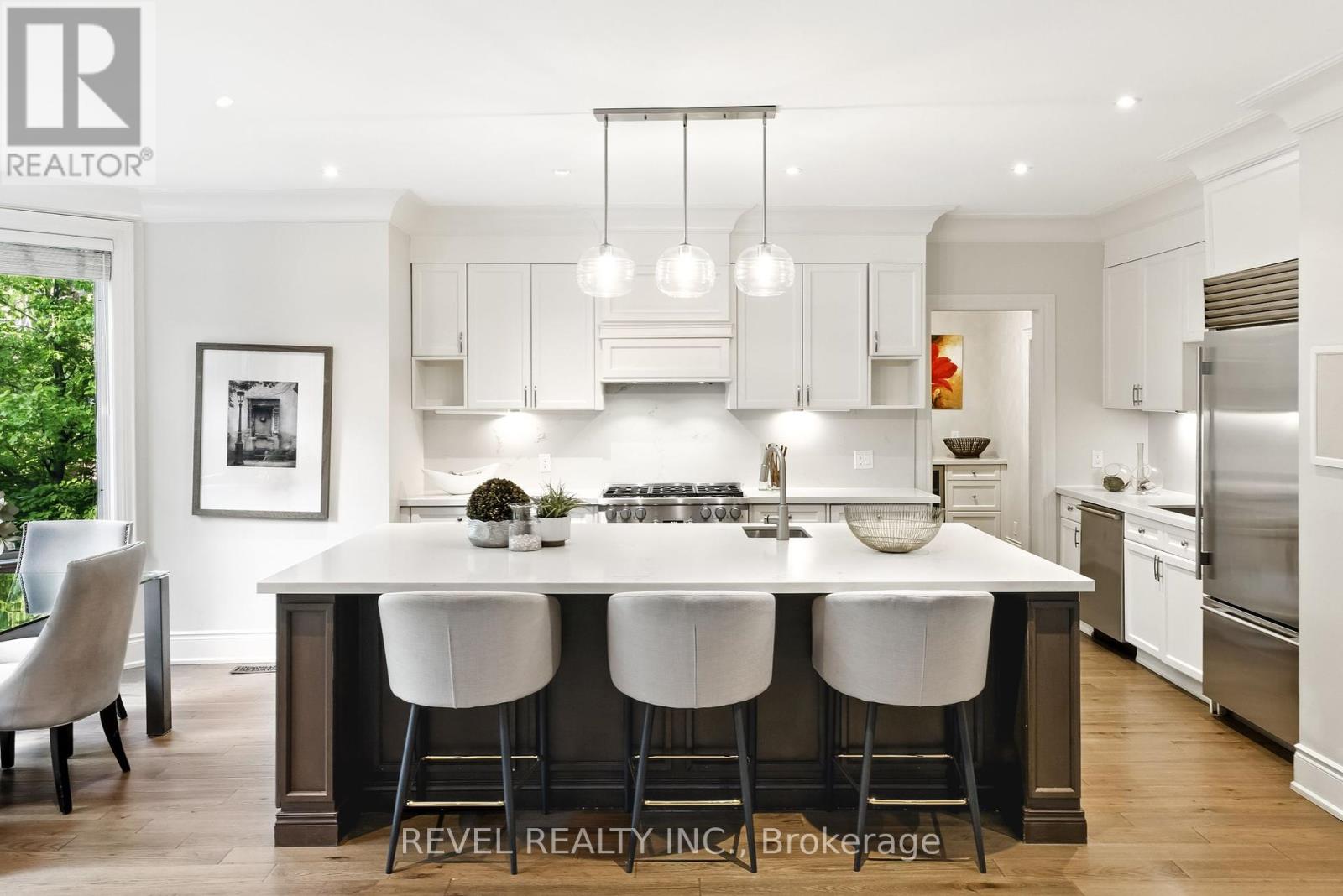 208 Carmichael Avenue, Toronto, Ontario  M5M 2X3 - Photo 17 - C12195032