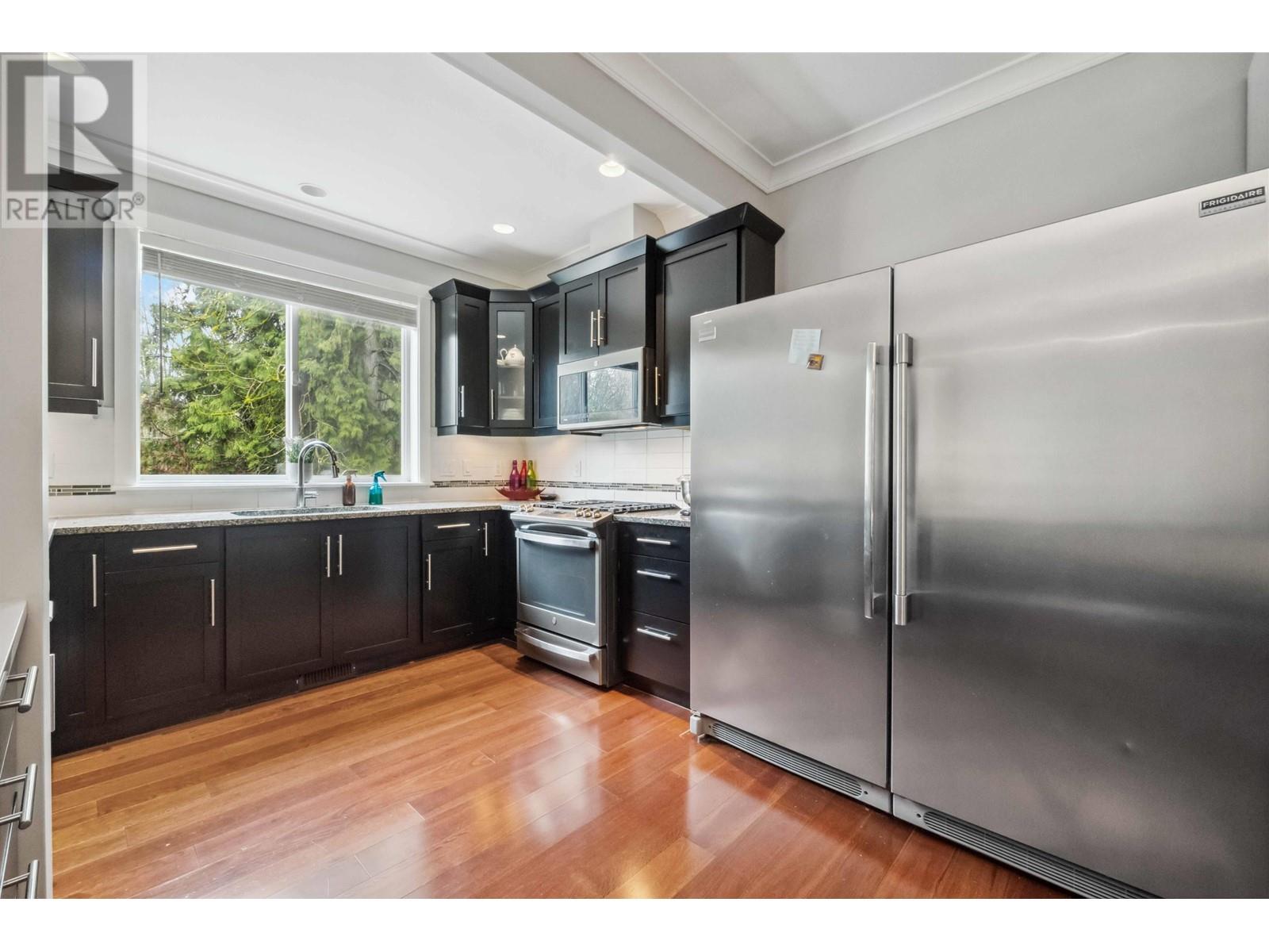 5 11384 Burnett Street, Maple Ridge, British Columbia  V2X 9E4 - Photo 11 - R3010976