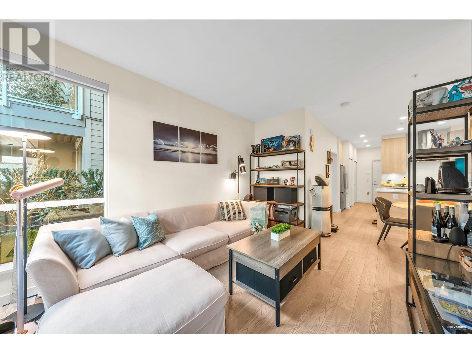 105 7133 14th Avenue, Burnaby, British Columbia  V3N 0H5 - Photo 3 - R3010978