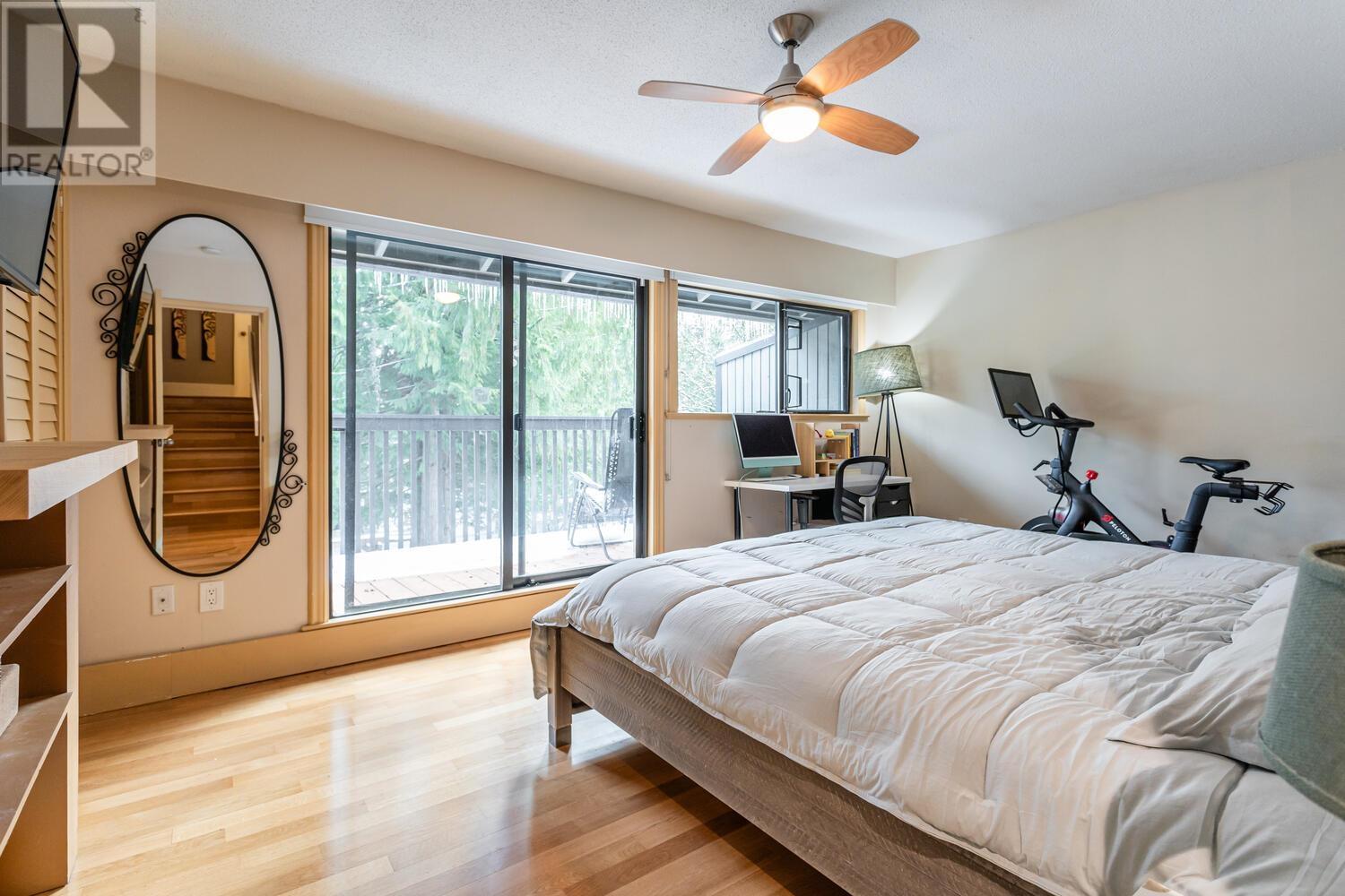 9044 Altair Place, Burnaby, British Columbia  V3J 1A7 - Photo 10 - R3010999