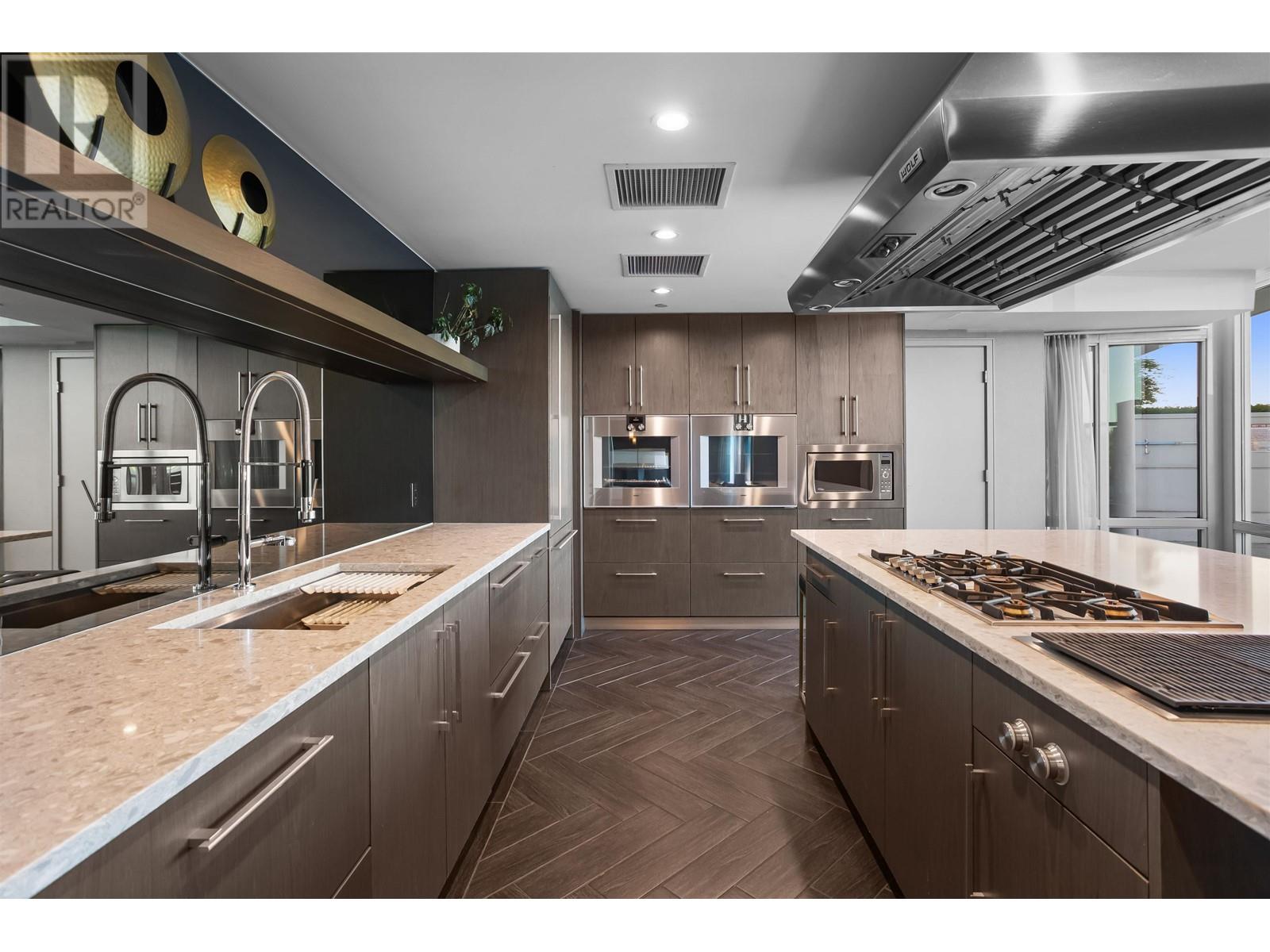 1208 210 Salter Street, New Westminster, British Columbia  V3M 0J9 - Photo 17 - R3011026