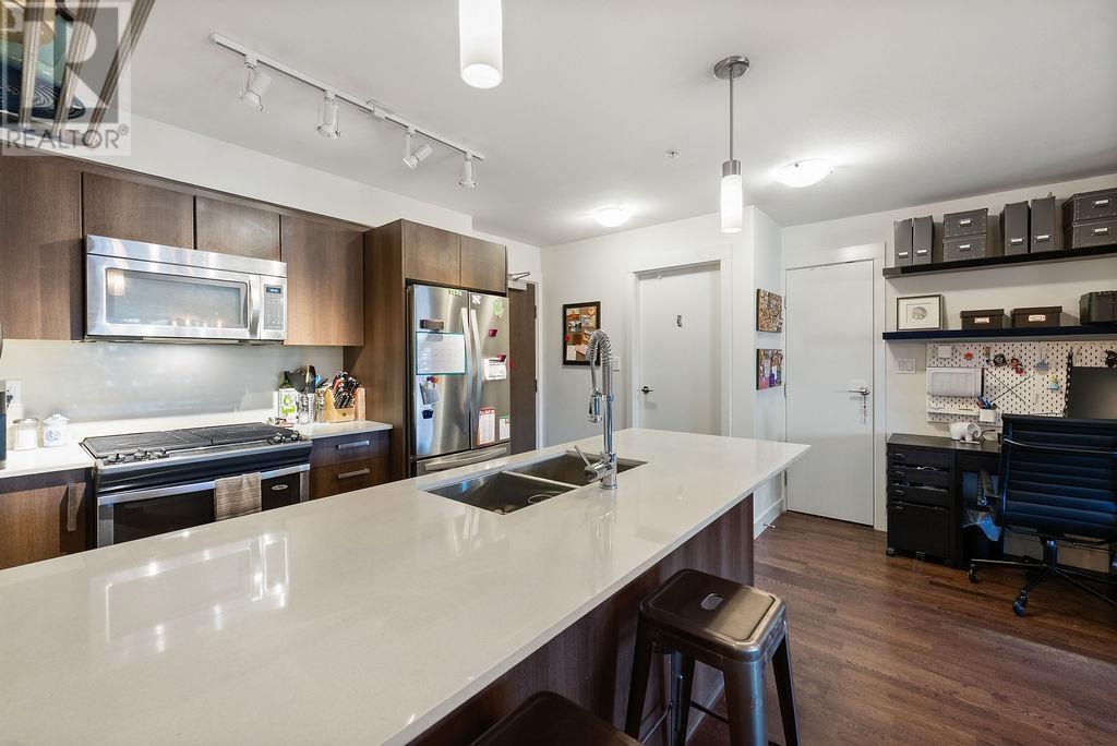 213 7058 14th Avenue, Burnaby, British Columbia  V3N 0E6 - Photo 12 - R3011114
