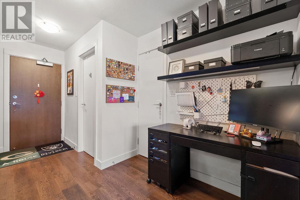 213 7058 14th Avenue, Burnaby, British Columbia  V3N 0E6 - Photo 14 - R3011114