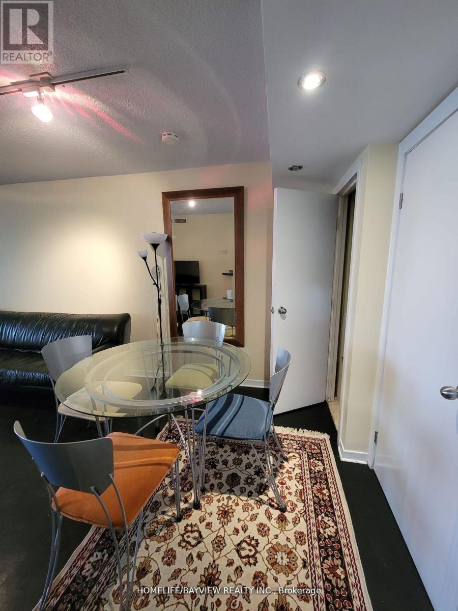 2902 - 1001 Bay Street, Toronto, Ontario  M5S 3A6 - Photo 5 - C12146743