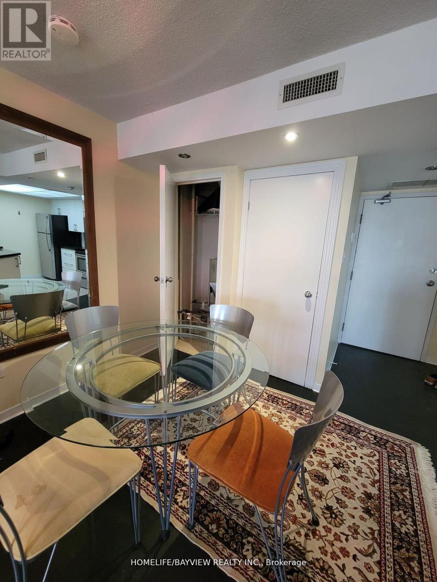 2902 - 1001 Bay Street, Toronto, Ontario  M5S 3A6 - Photo 4 - C12146743