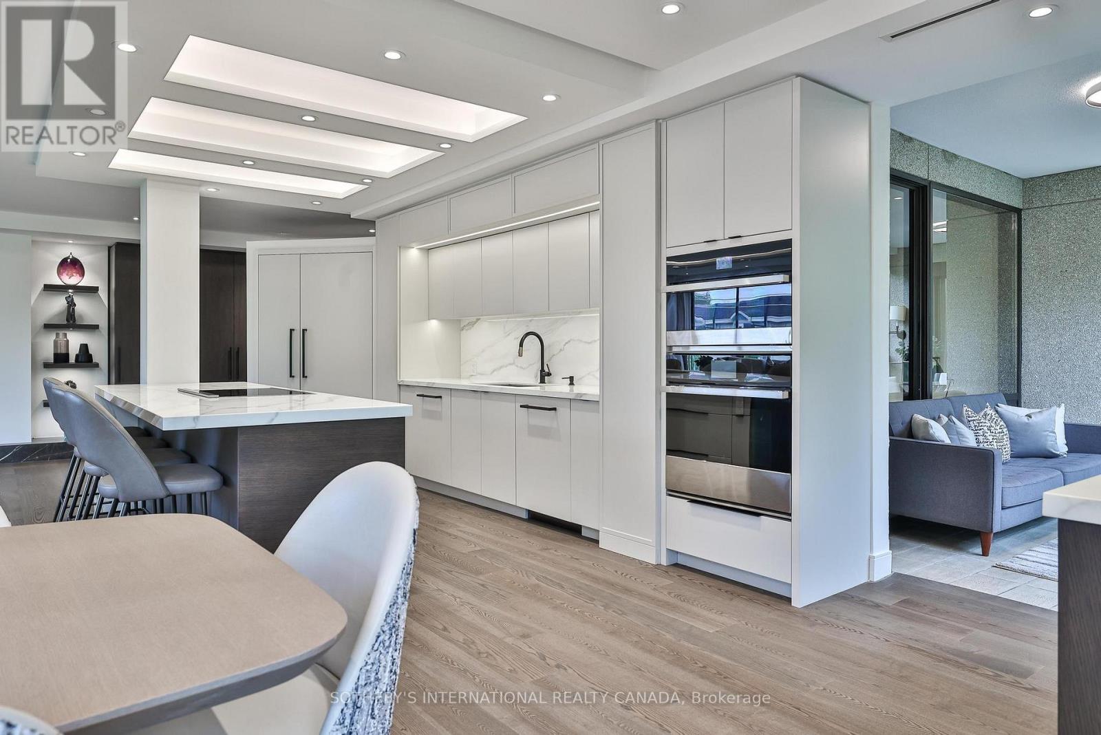 405 - 342 Spadina Road, Toronto, Ontario  M5P 2V4 - Photo 16 - C12195060