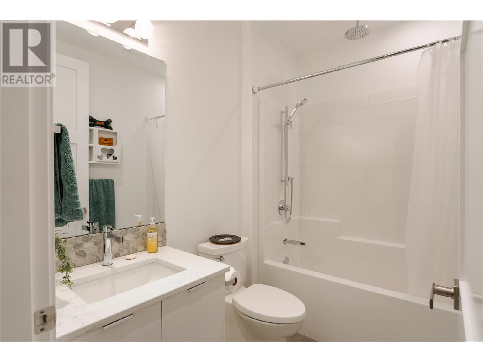 142 Red Sky Court Kelowna Photo 44