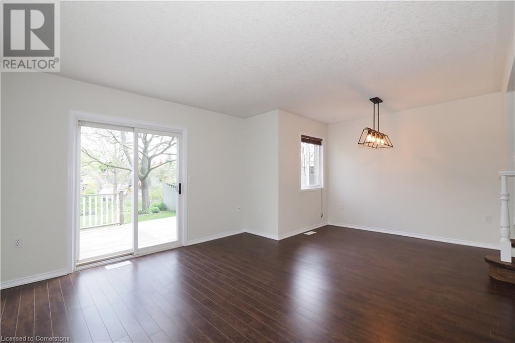 502 Mayflower Street, Waterloo, Ontario  N2K 3Y7 - Photo 12 - 40729344