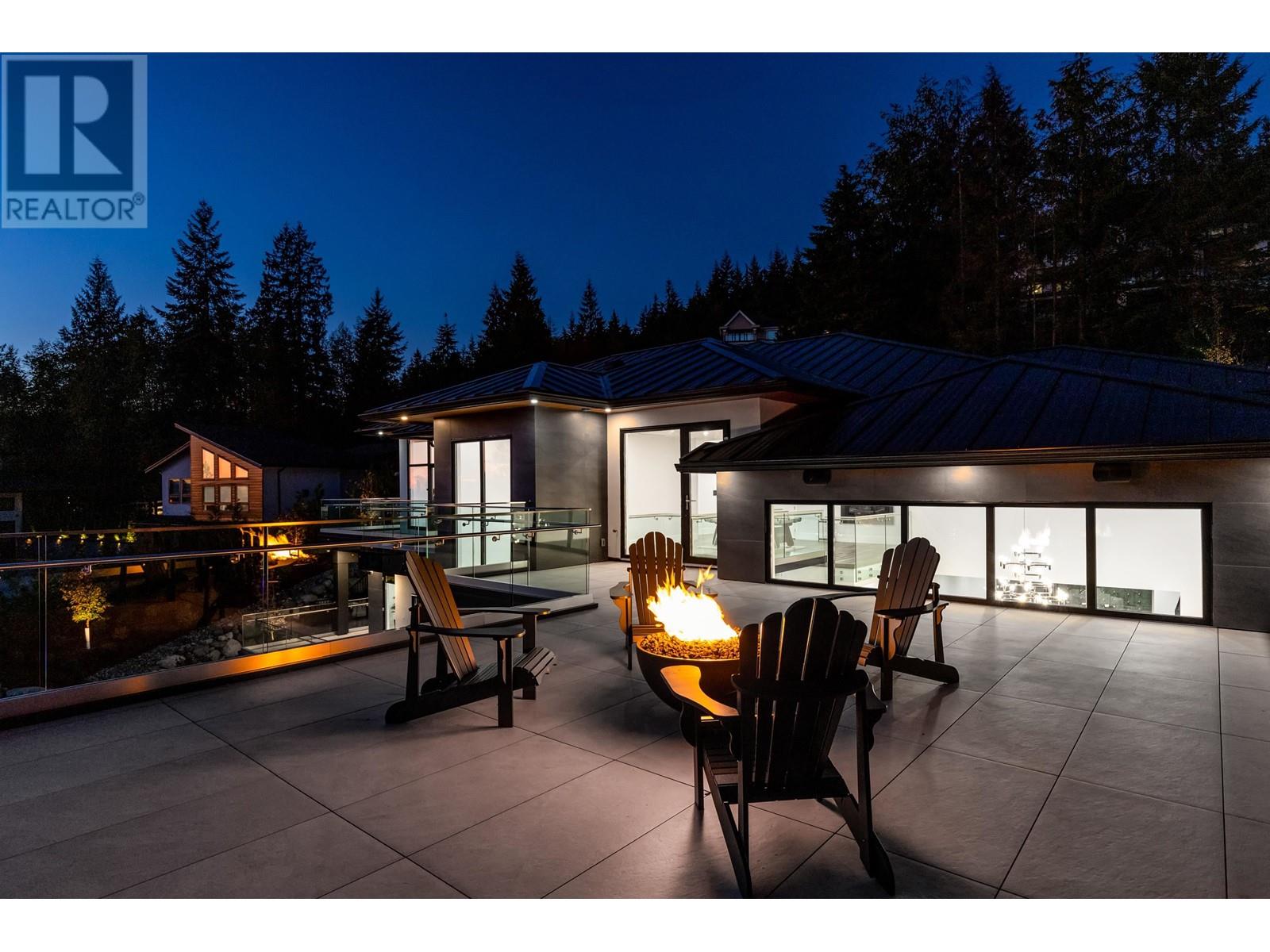 184 Kinsey Drive, Port Moody, British Columbia  V3H 0G7 - Photo 4 - R3010864
