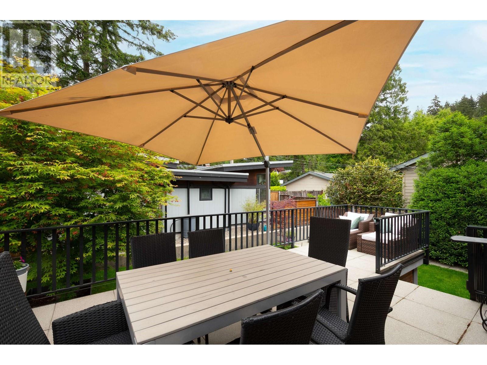 328 E 22nd Street, North Vancouver, British Columbia  V7L 3C7 - Photo 28 - R3010890