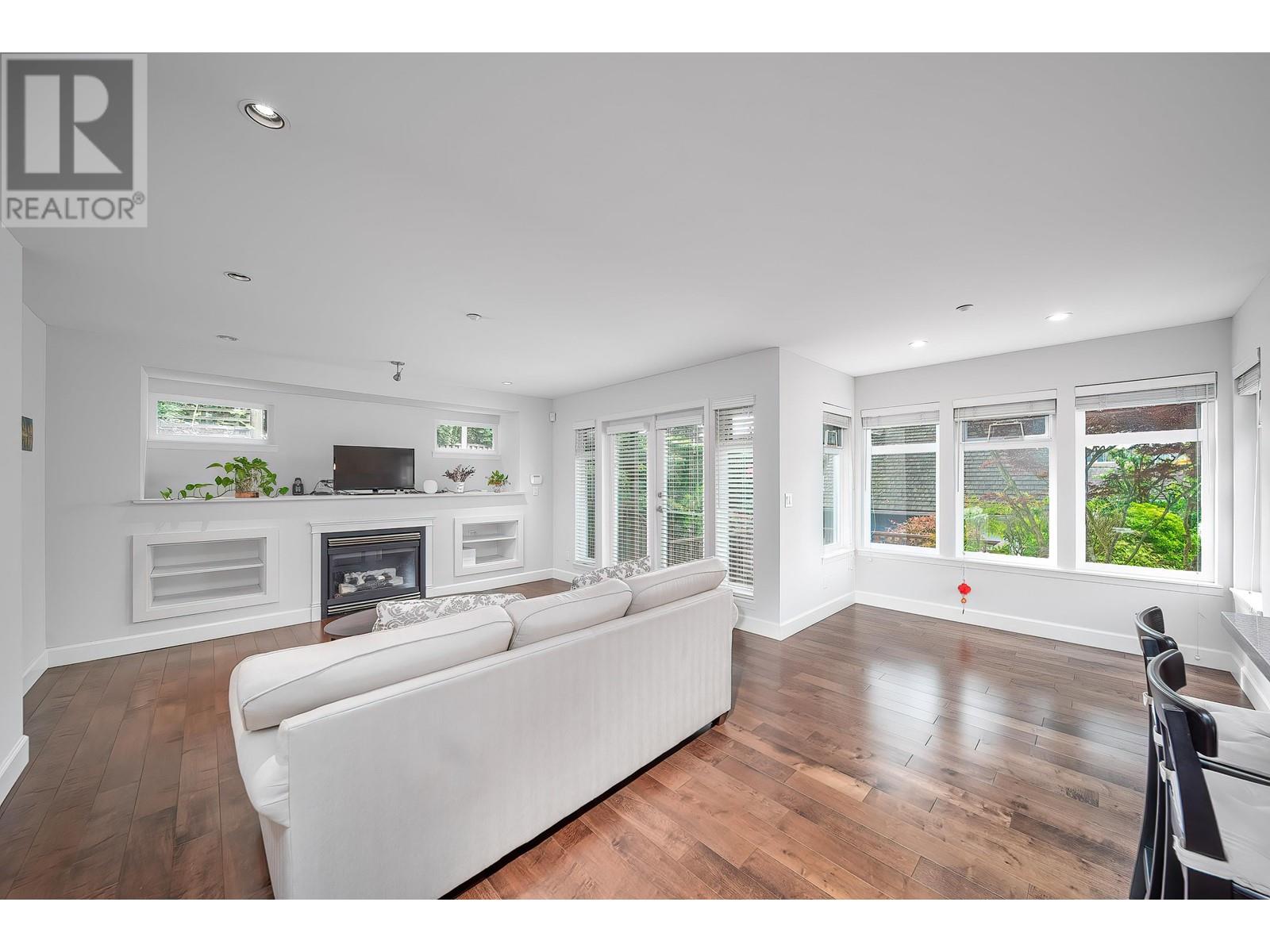 2716 W 37th Avenue, Vancouver, British Columbia  V6N 2T6 - Photo 16 - R3010941