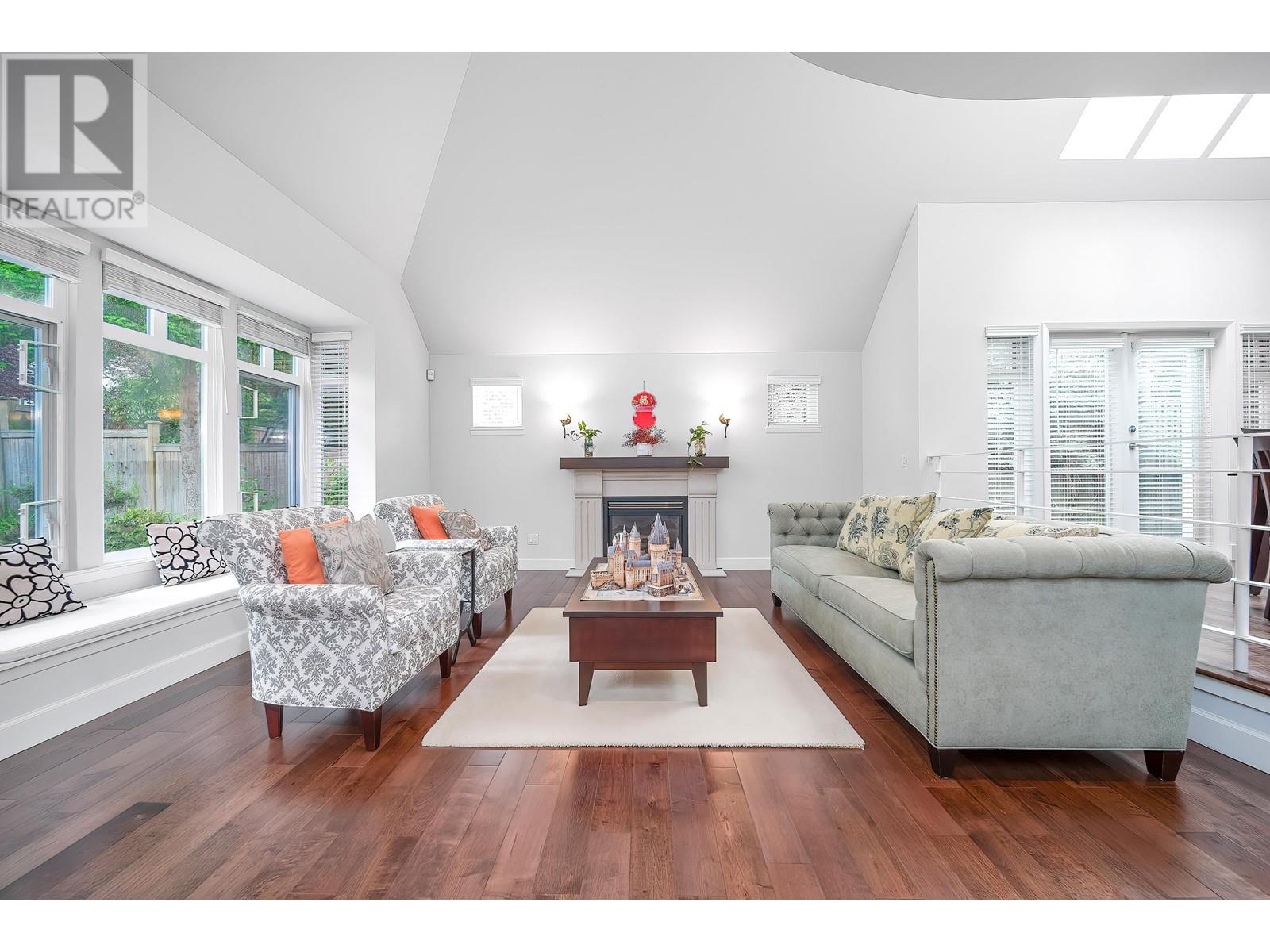 2716 W 37th Avenue, Vancouver, British Columbia  V6N 2T6 - Photo 6 - R3010941