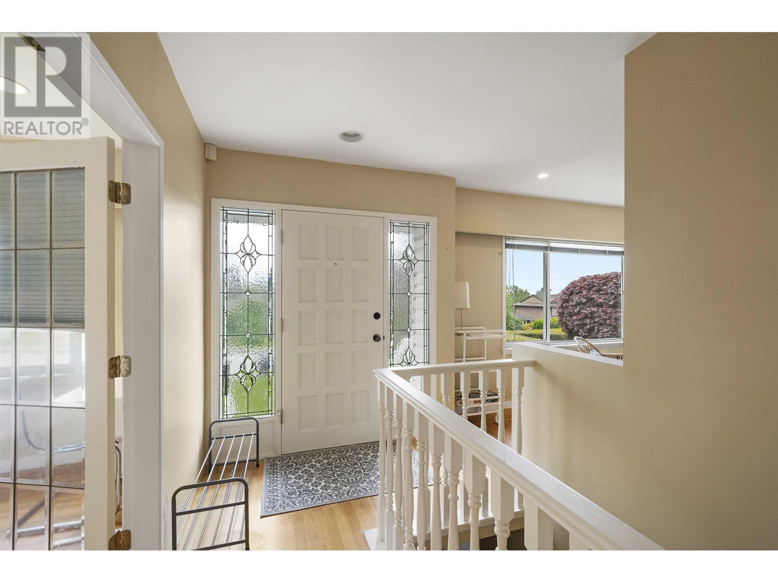 Property at 436 W 26TH STREET image 2