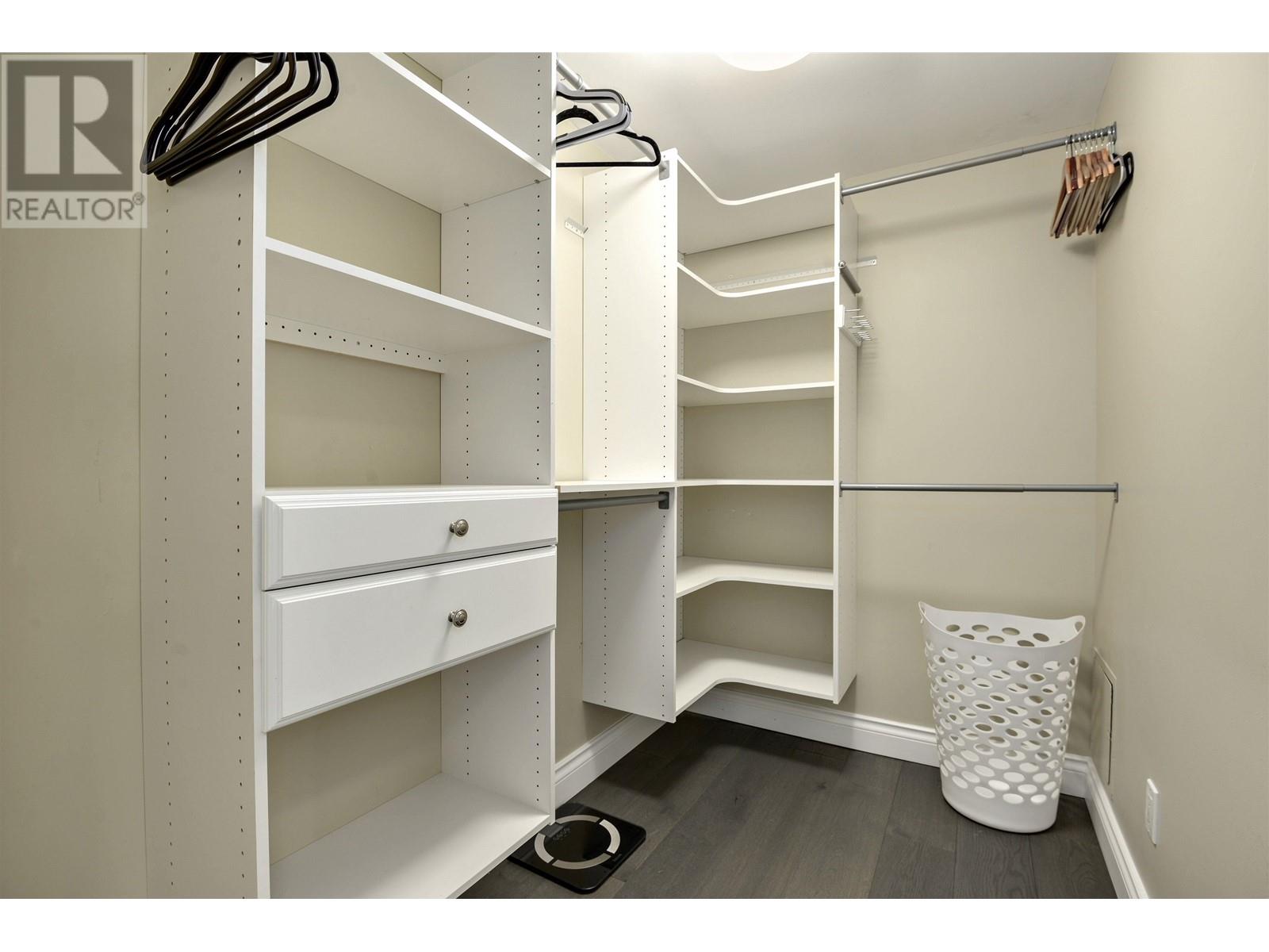 837 W Hastings Street, Vancouver, British Columbia  V6C 1B6 - Photo 2 - R3011047