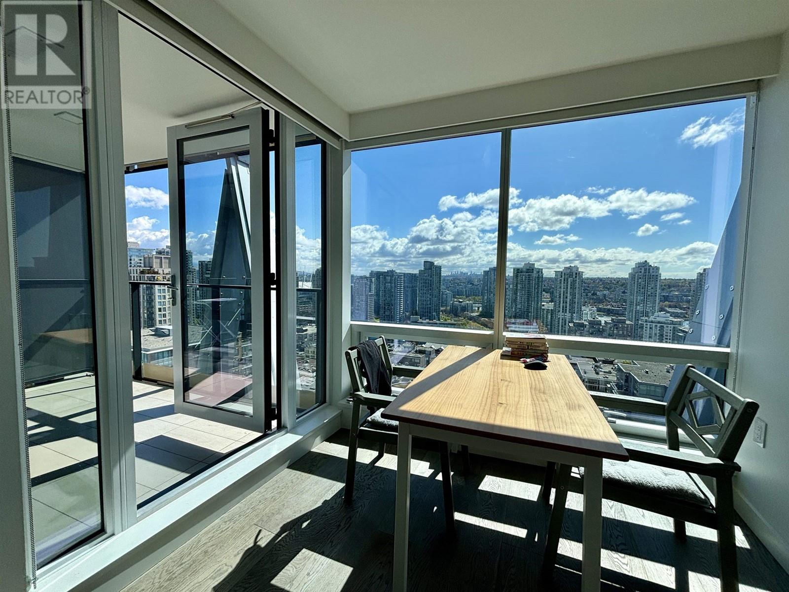 1111 RICHARDS STREET, vancouver, British Columbia V6B0S3