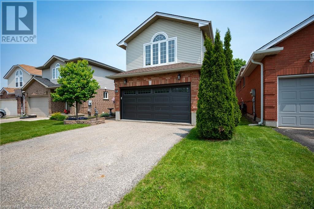 10 Queen Charlotte Crescent, Kitchener, Ontario  N2E 3N5 - Photo 4 - 40735644