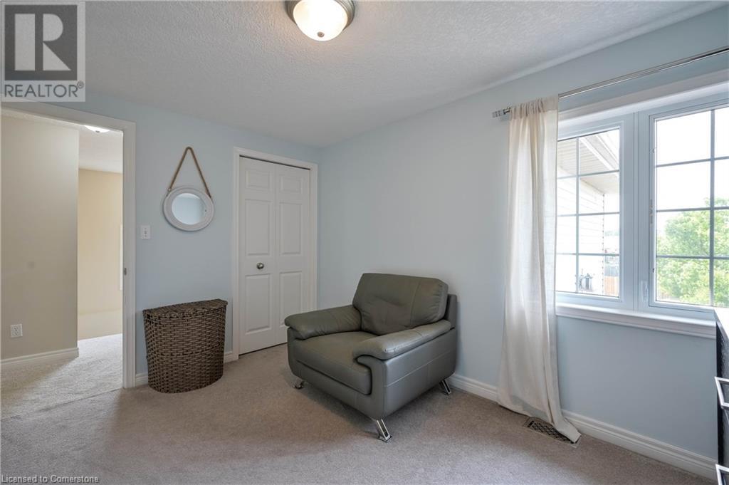 10 Queen Charlotte Crescent, Kitchener, Ontario  N2E 3N5 - Photo 27 - 40735644