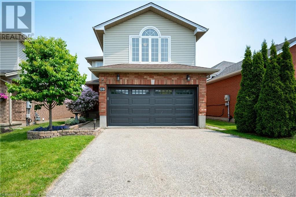 10 Queen Charlotte Crescent, Kitchener, Ontario  N2E 3N5 - Photo 3 - 40735644