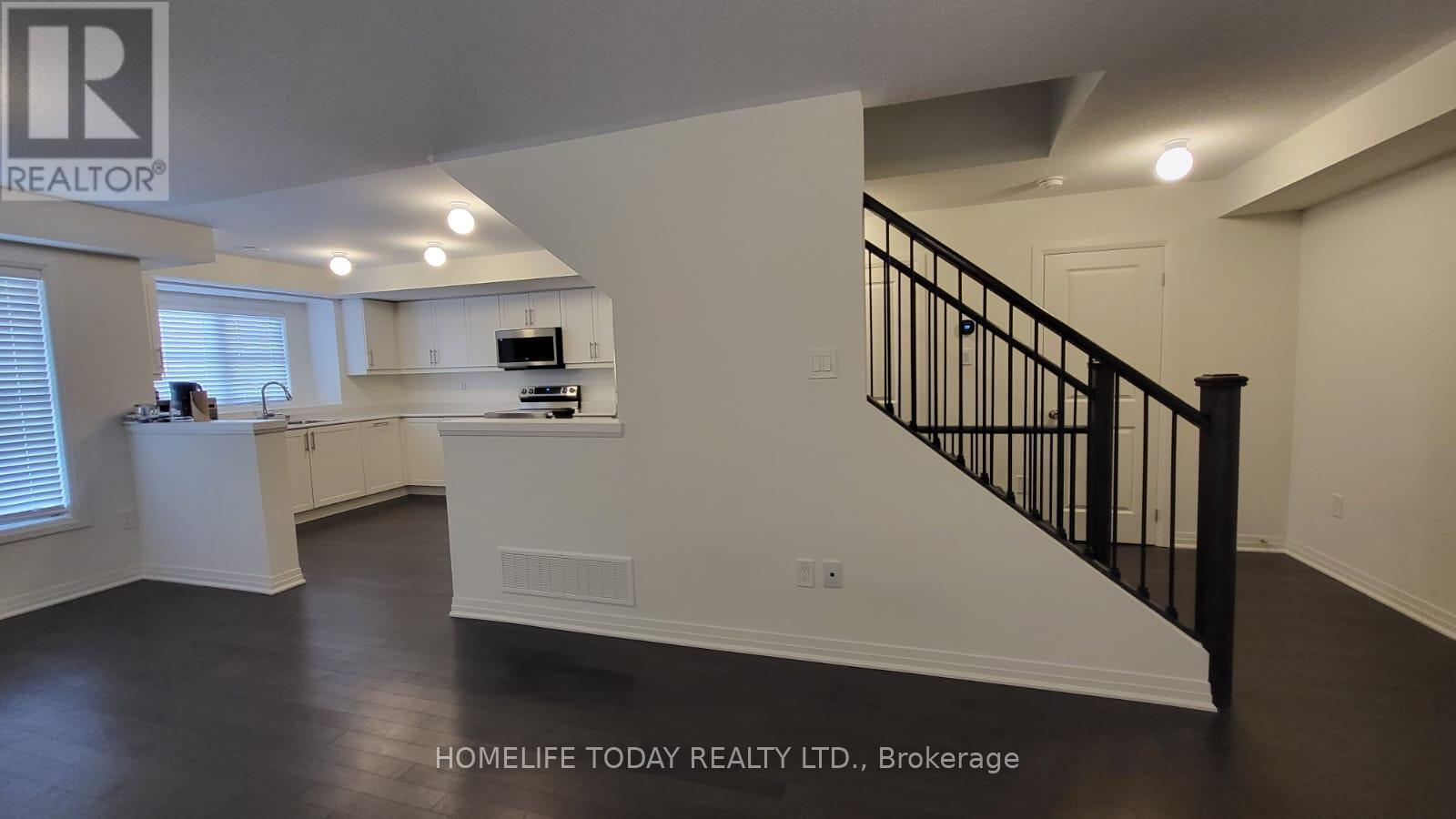 134 King William Way, Clarington, Ontario  L1C 7E8 - Photo 4 - E12194807
