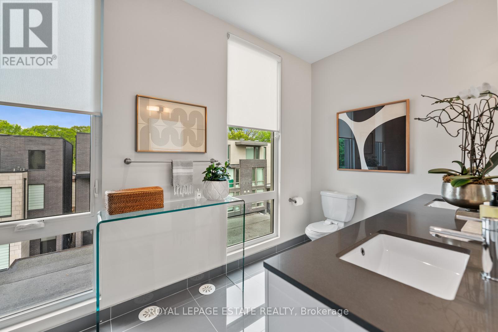 7 Vince Avenue, Toronto, Ontario  M4L 0A6 - Photo 26 - E12195015