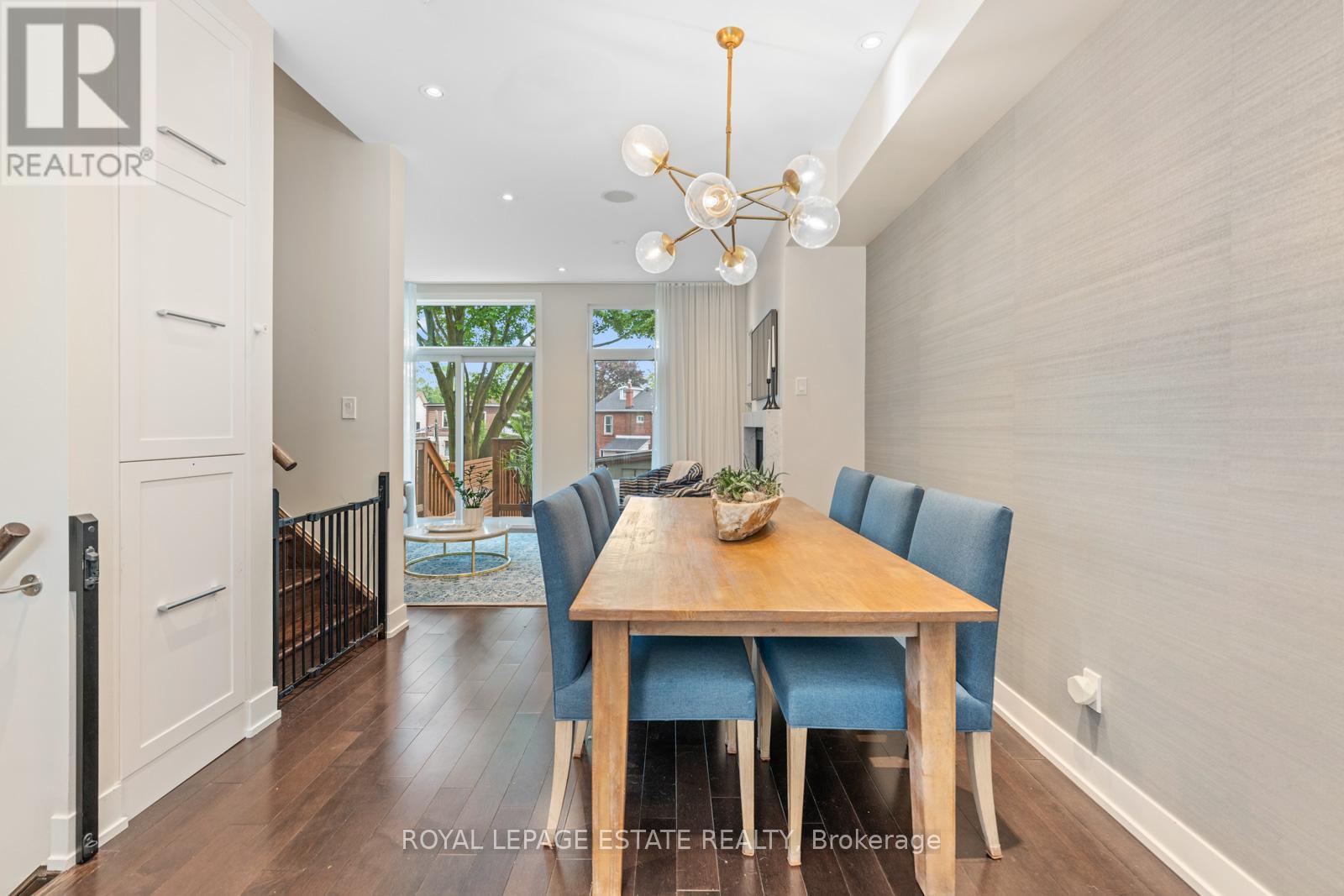 7 Vince Avenue, Toronto, Ontario  M4L 0A6 - Photo 7 - E12195015