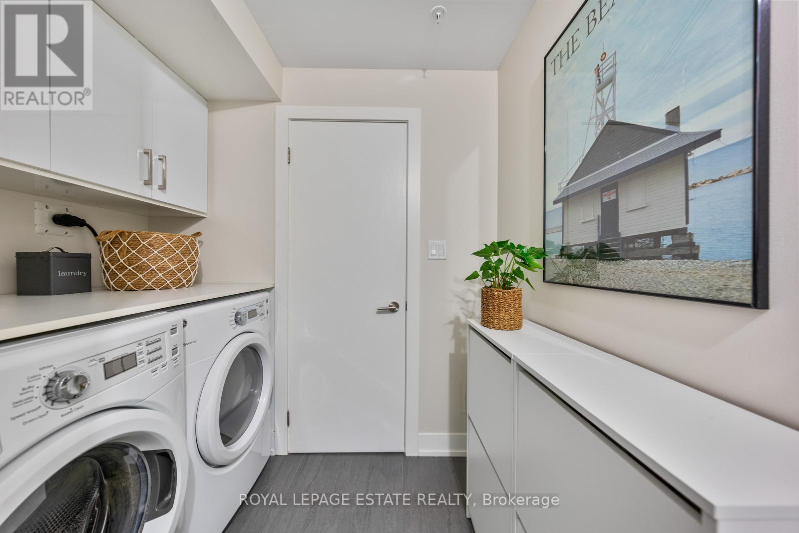 7 Vince Avenue, Toronto, Ontario  M4L 0A6 - Photo 32 - E12195015