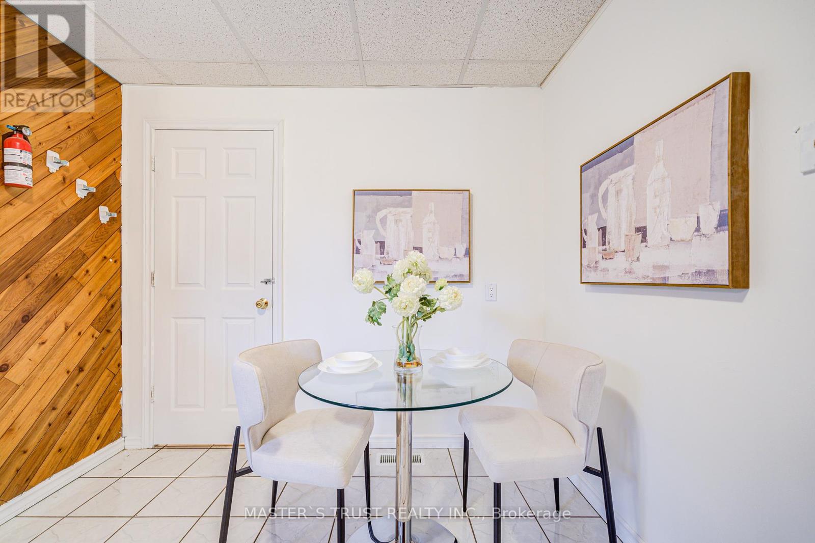 30 Deerfield Road, Toronto, Ontario  M1K 4X1 - Photo 12 - E12195052