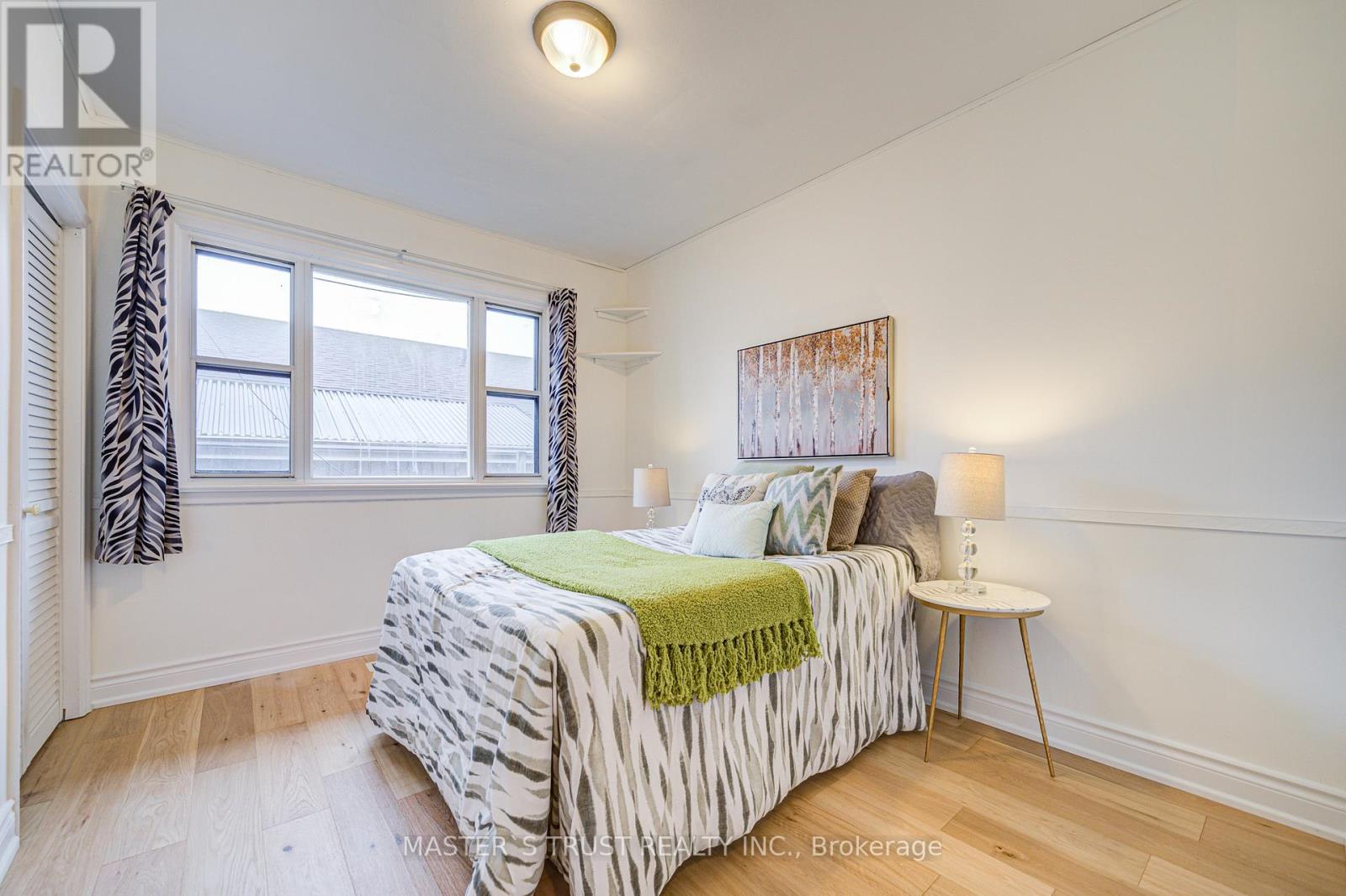 30 Deerfield Road, Toronto, Ontario  M1K 4X1 - Photo 18 - E12195052