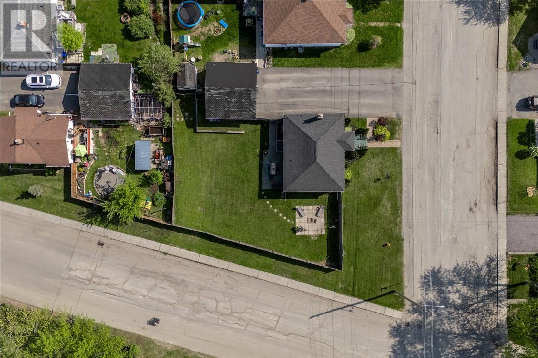 240 Ninth Avenue, Lively, Ontario  P3Y 1M6 - Photo 33 - 2122695