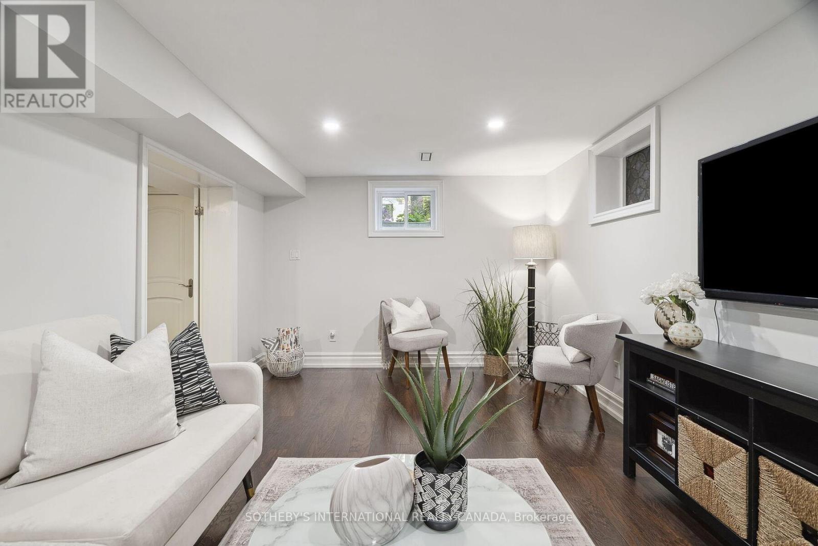 420 Hillsdale Avenue E, Toronto, Ontario  M4T 1E8 - Photo 26 - C12178370
