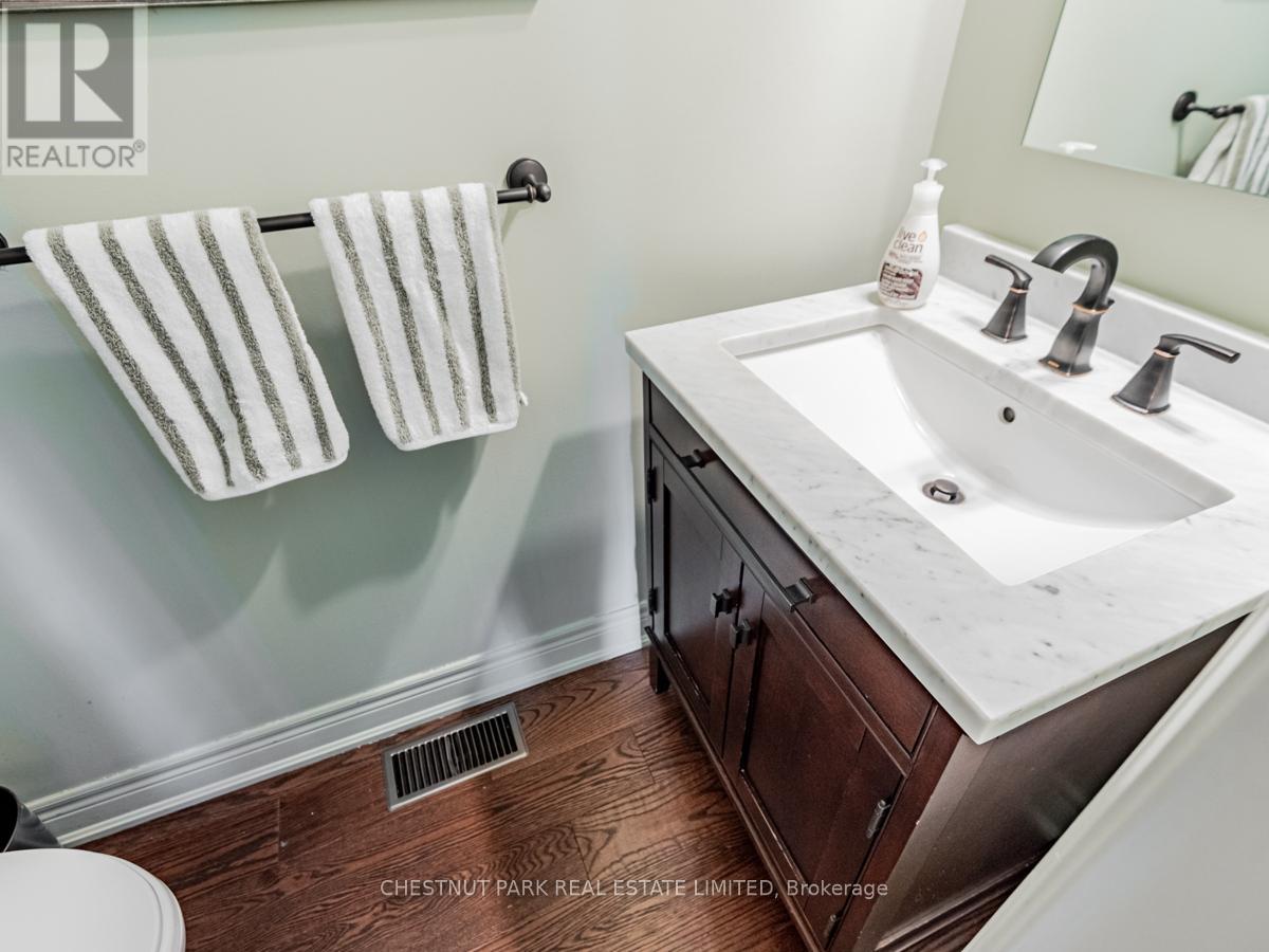 86 Forest Lane Drive, Vaughan, Ontario  L4J 3N8 - Photo 22 - N12194772