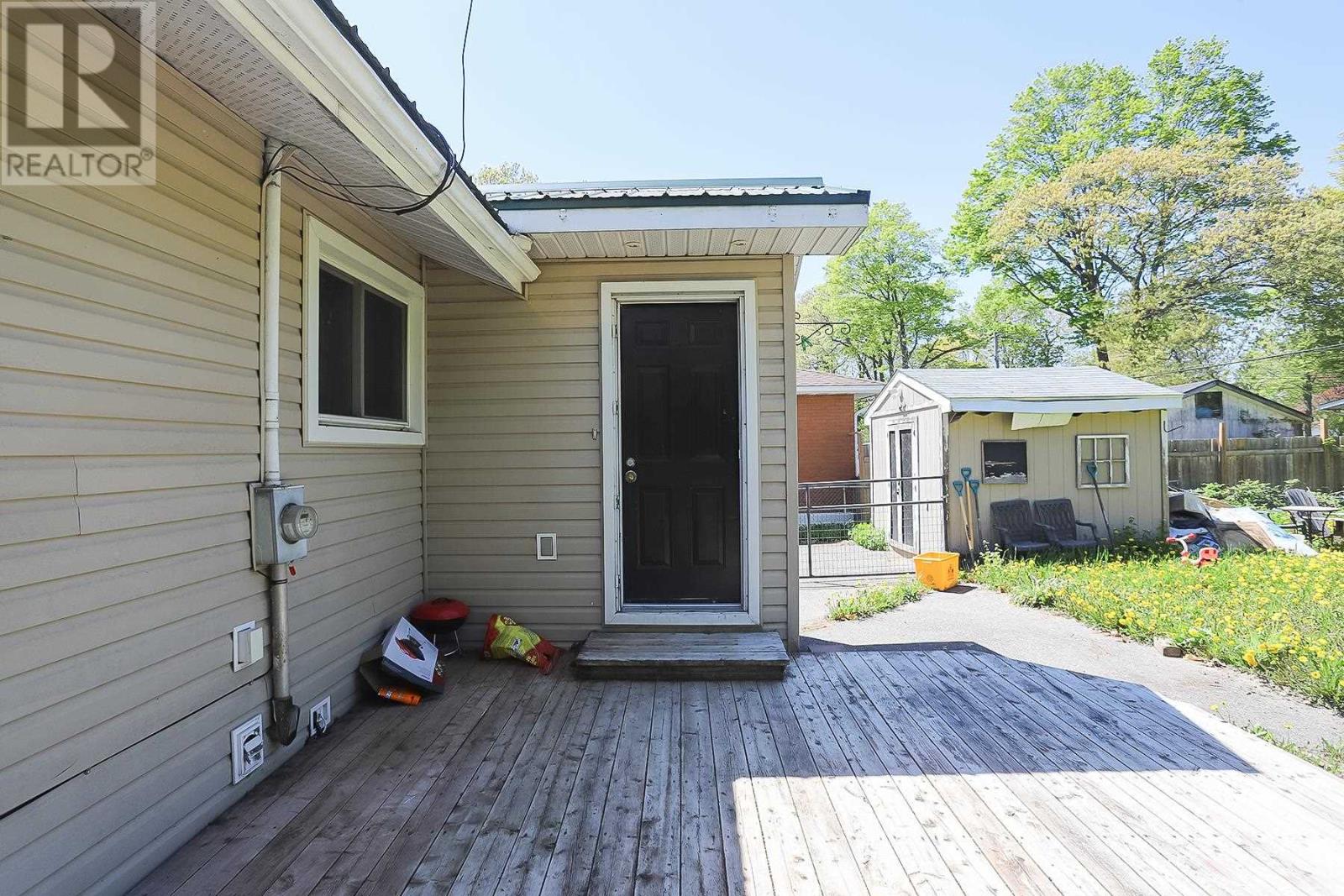 144 Tilley Rd, Sault Ste. Marie, Ontario  P6B 3Z1 - Photo 27 - SM250798