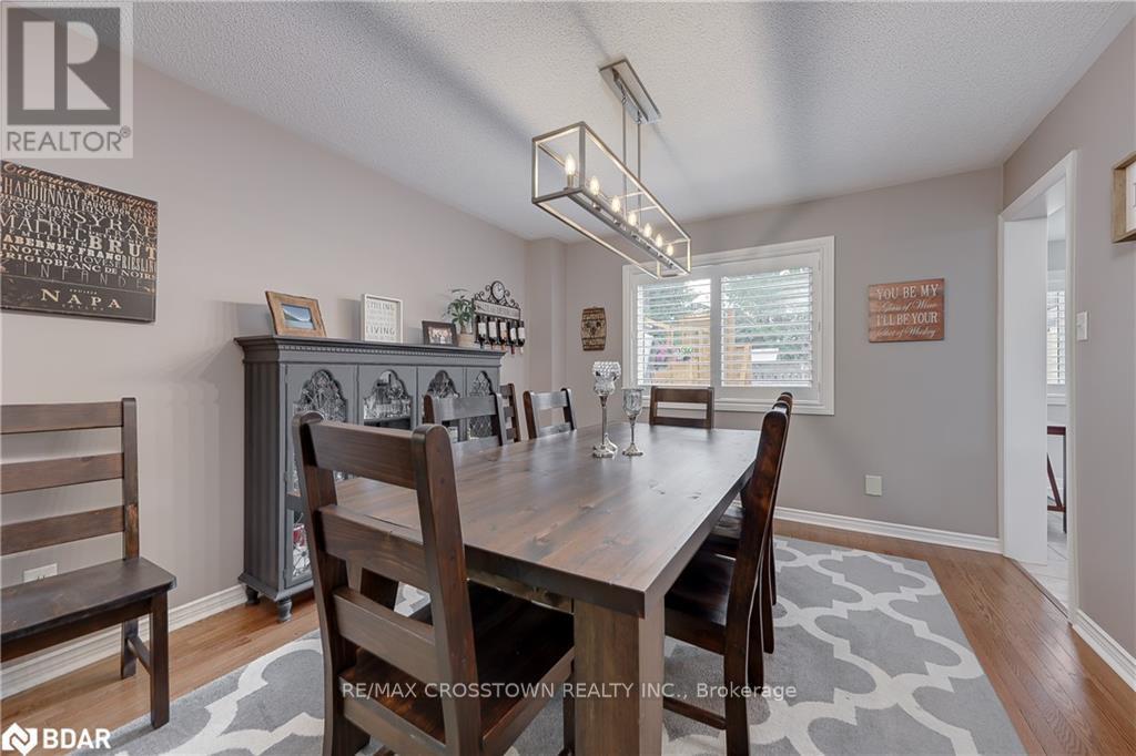 19 Allsop Crescent, Barrie, Ontario  L4N 8T6 - Photo 17 - S12194773