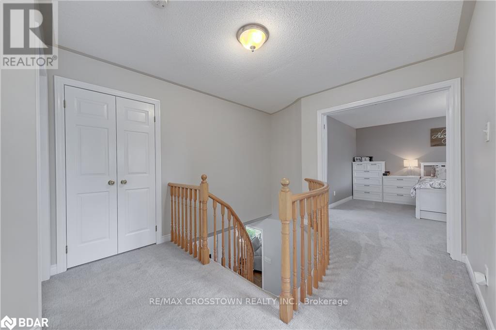 19 Allsop Crescent, Barrie, Ontario  L4N 8T6 - Photo 24 - S12194773