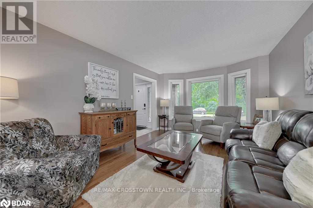 19 Allsop Crescent, Barrie, Ontario  L4N 8T6 - Photo 19 - S12194773