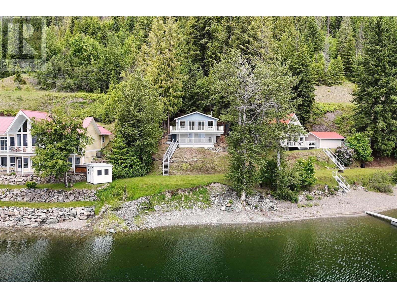 8298 Squilax Anglemont Road, Anglemont, British Columbia  V0E 1M8 - Photo 43 - 10350261
