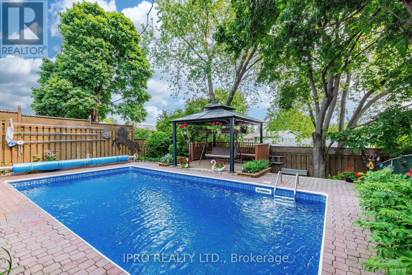 2404 Mainroyal Street, Mississauga, Ontario  L5L 1C9 - Photo 39 - W12133764