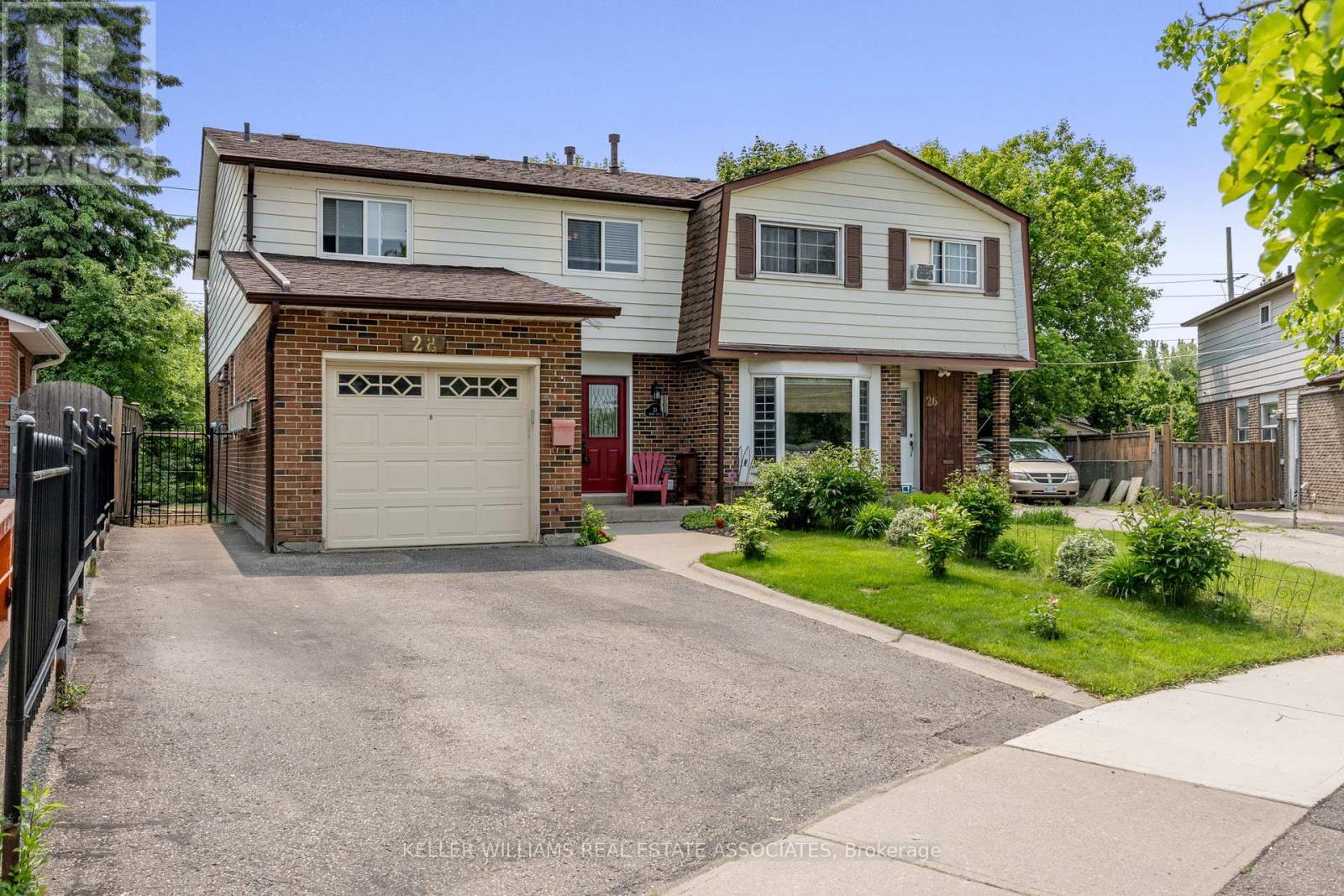 28 NEWBY COURT, Brampton, Ontario