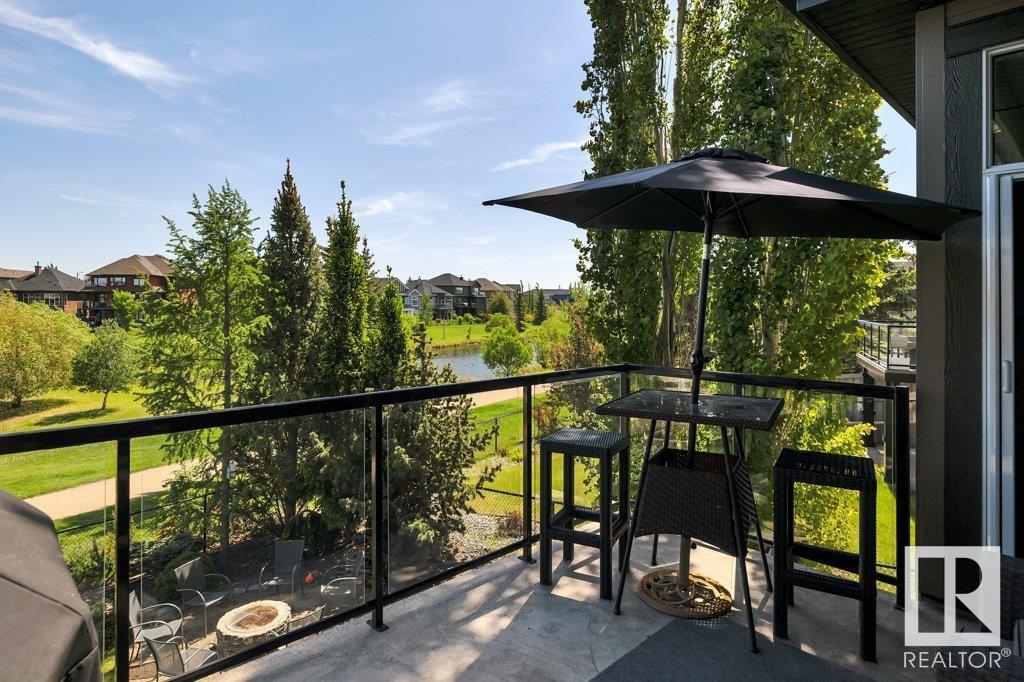 Property at 3262 WHITELAW DR NW image 3