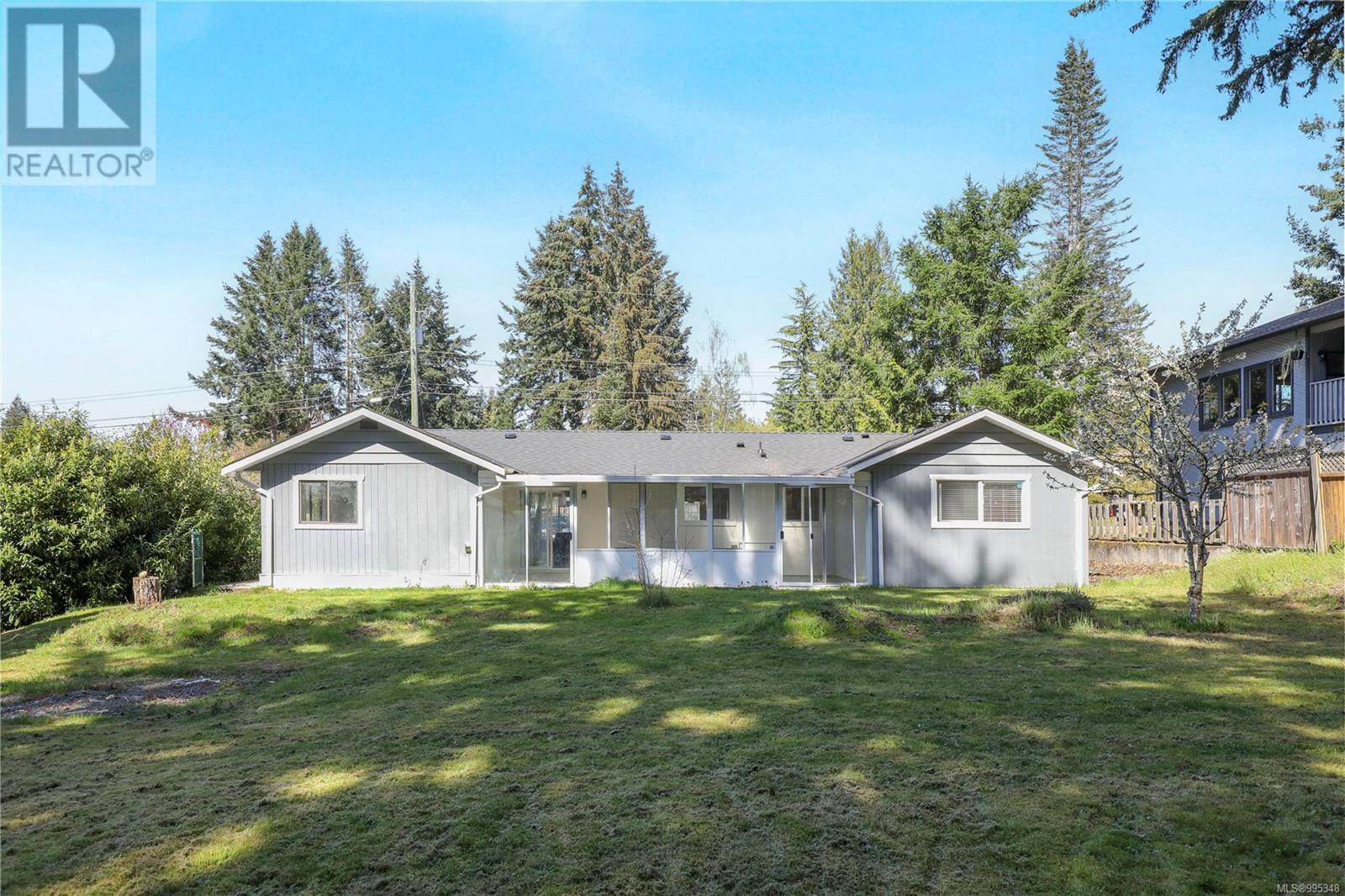 600 Sumac Dr, Qualicum Beach, British Columbia  V9K 1A8 - Photo 31 - 995348