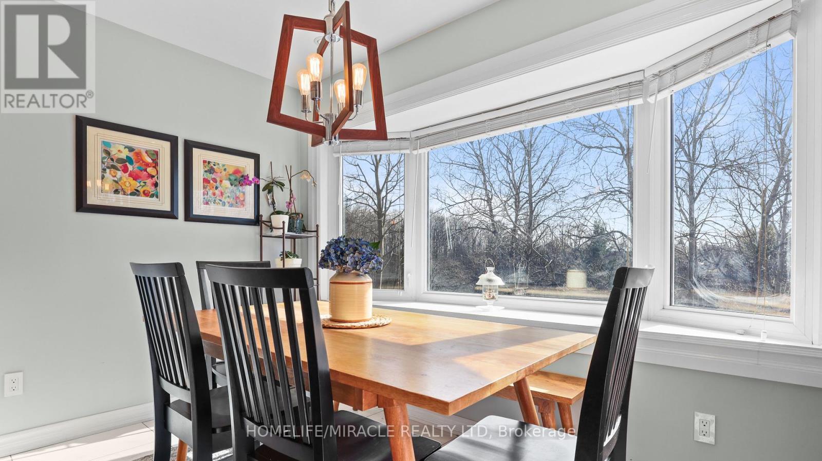 17 Burtree Drive, Brampton, Ontario  L6Z 3K7 - Photo 10 - W12194780