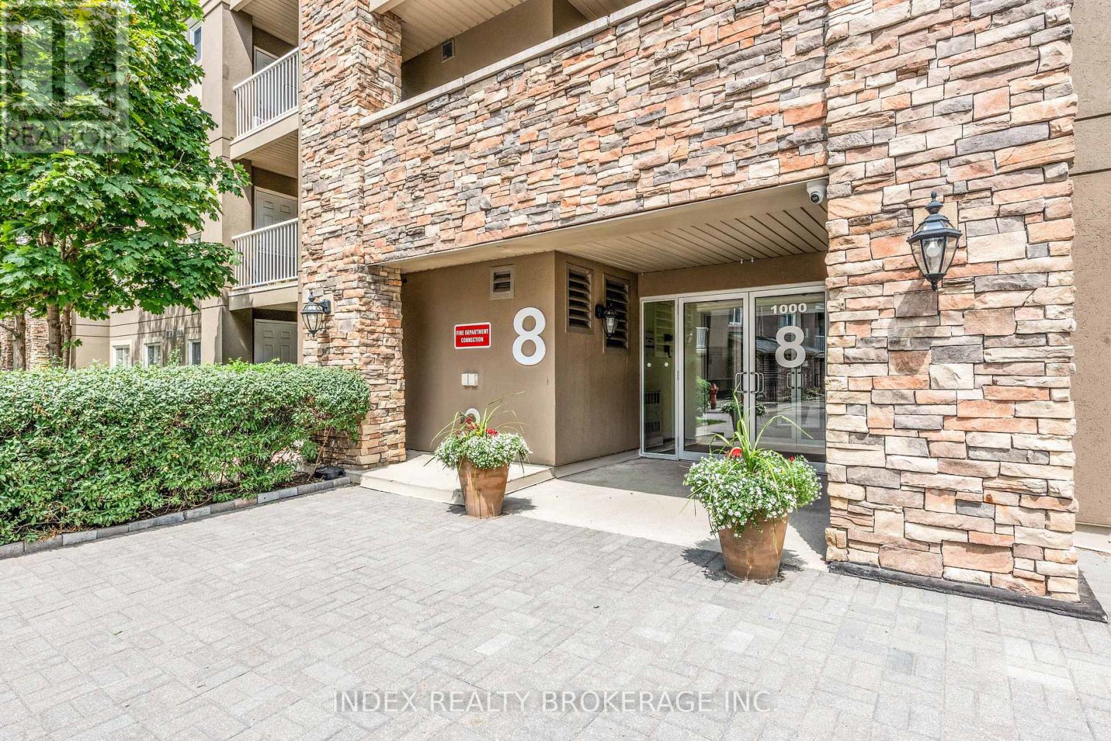 1218 - 8 Dayspring Circle, Brampton, Ontario  L6P 2Z7 - Photo 5 - W12194812