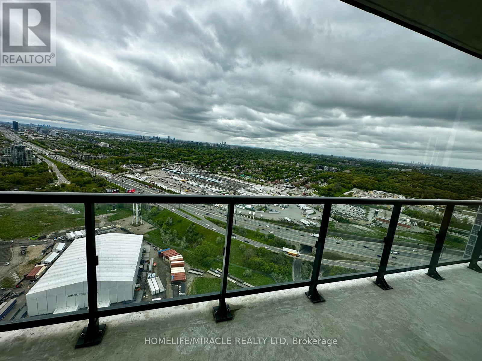 4211 - 38 Annie Craig Drive, Toronto, Ontario  M8V 0A8 - Photo 10 - W12194791