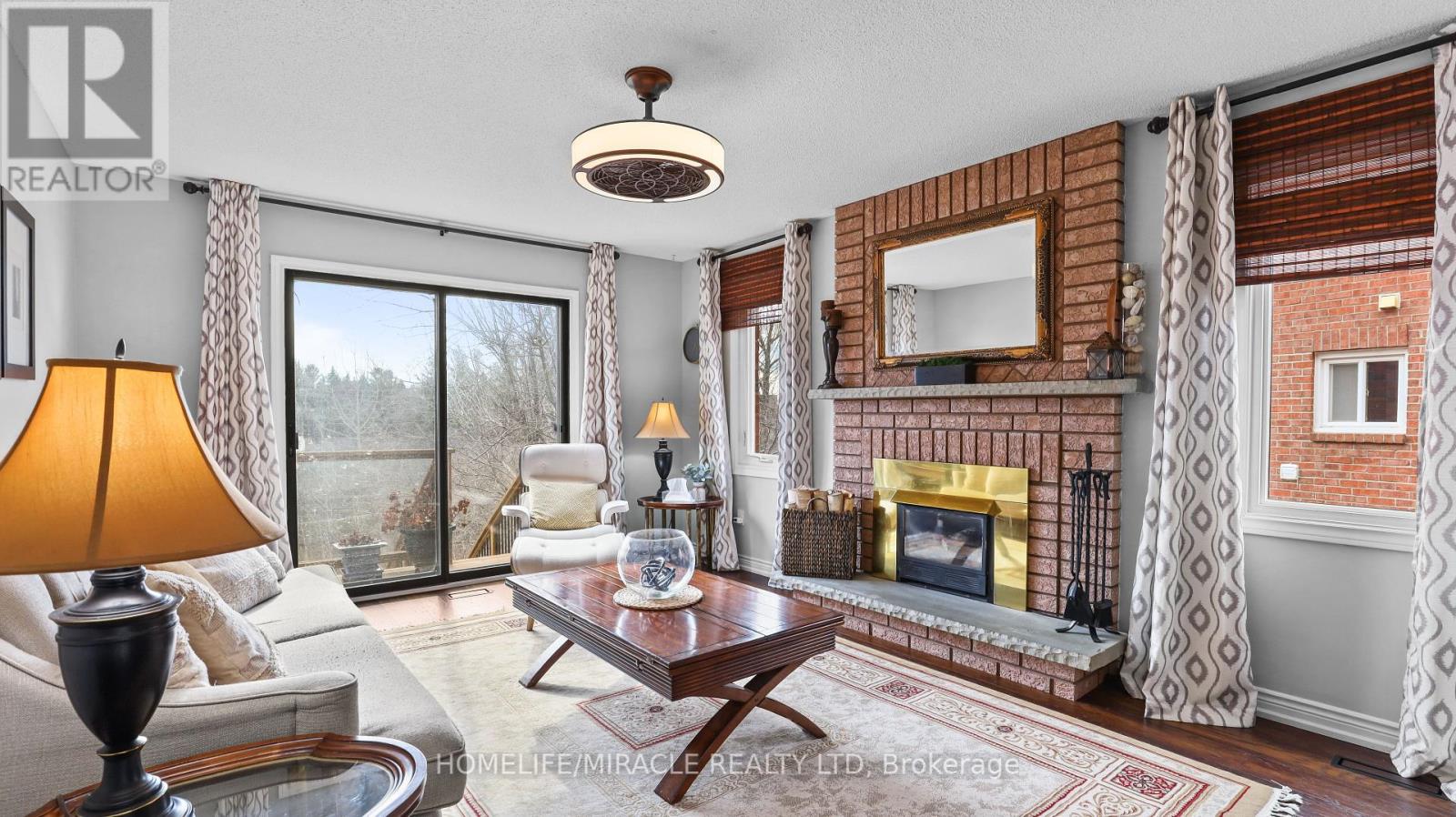 17 Burtree Drive, Brampton, Ontario  L6Z 3K7 - Photo 14 - W12194780